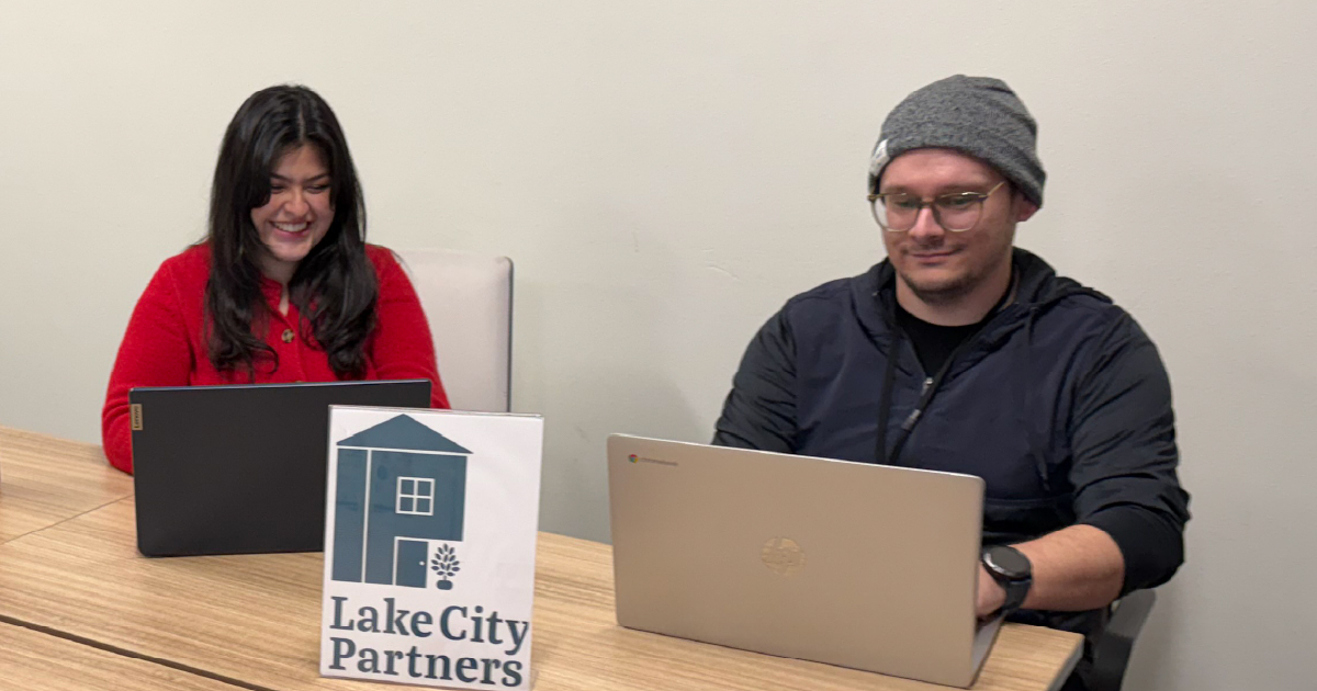 Matt+Michelle_HAP_1200x800